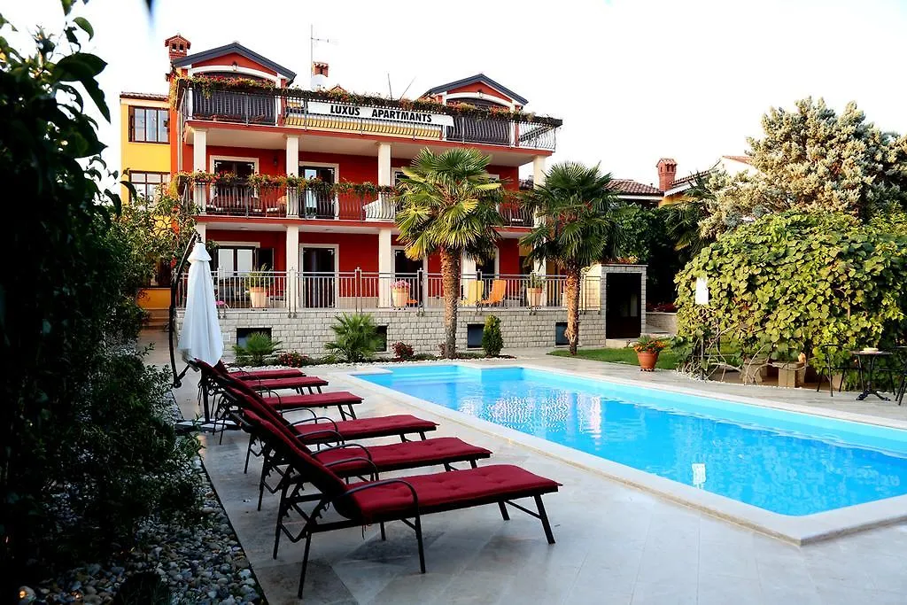 Apartments Max Vrsar